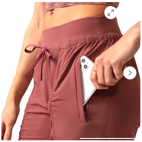 NWOT Athleta Mauve Red Attitude II Lined Jogger Pants Women’s Size 16 - Picture 3 of 9